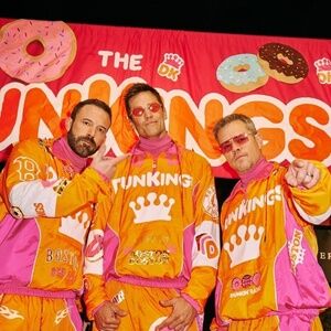 New Unisex DUNKIN' DONUTS DunKings 2024 Super Bowl Tracksuit Size XS